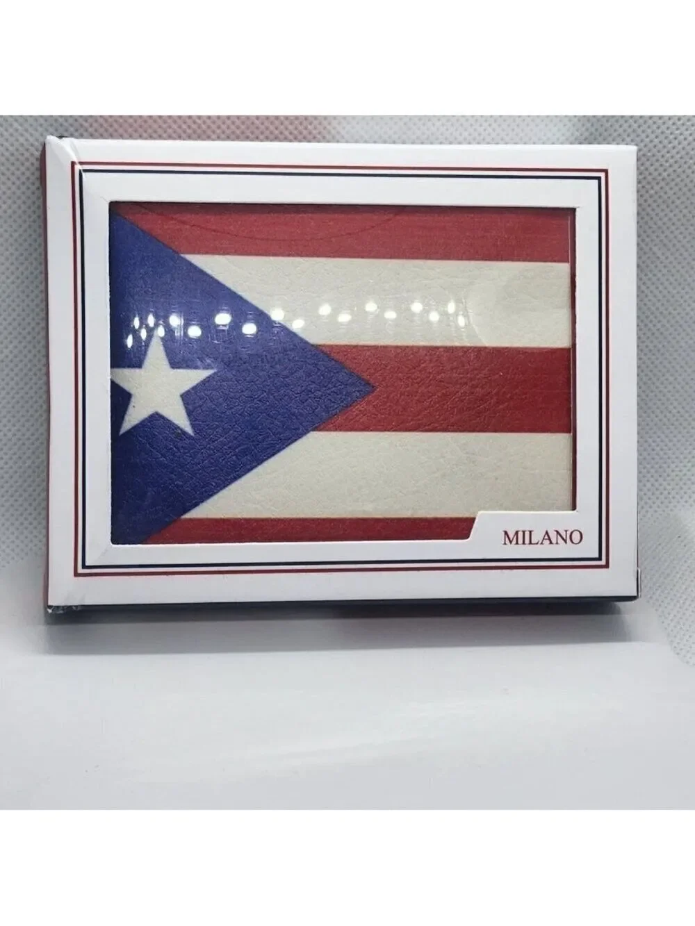Brand New   Puerto Rican Flag  Design Wallet